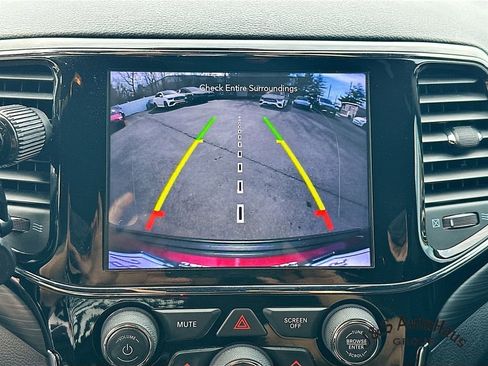 Used 2020 Jeep Grand Cherokee Altitude image 20