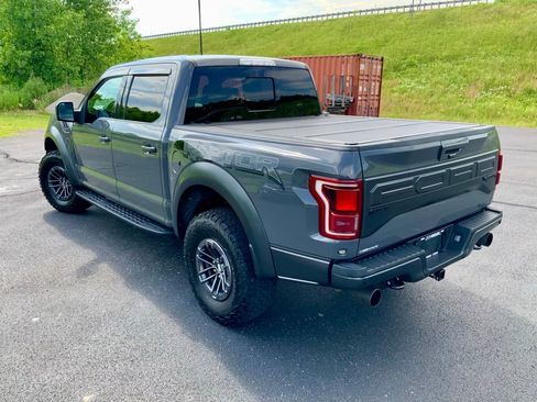 Used 2018 Ford F150 Raptor w/ Equipment Group 802A Luxury AWD/4WD image 13