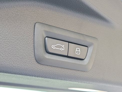 New 2026 BMW X5 xDrive40i w/ Executive Package image 7