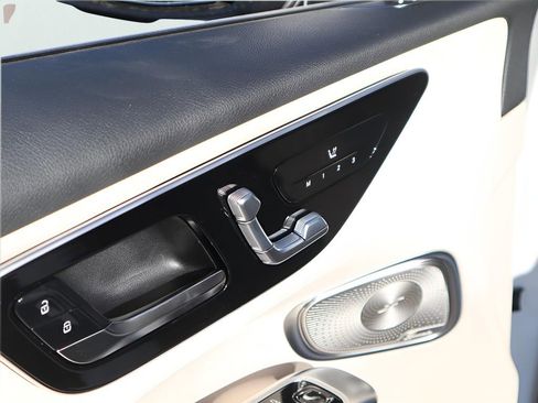 New 2026 Mercedes-Benz GLC 300 4MATIC image 24