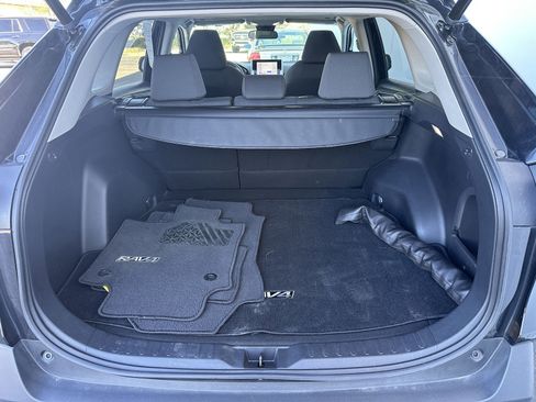 Used 2023 Toyota RAV4 XLE w/ Convenience Package AWD/4WD image 26