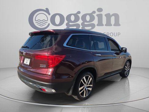 Used 2016 Honda Pilot Touring image 5