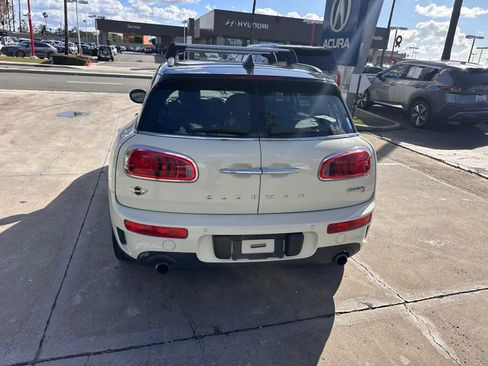 Used 2017 MINI Cooper Clubman S image 4