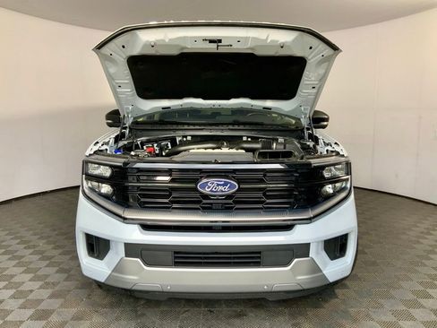 Used 2025 Ford Expedition Max Platinum AWD/4WD image 12