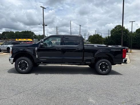 New 2026 Ford F250 XLT w/ Tremor Off-Road Package AWD/4WD image 7