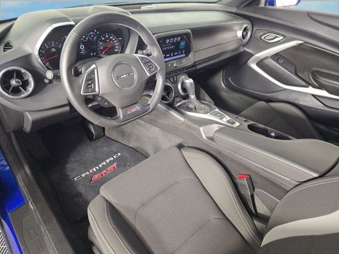 Used 2016 Chevrolet Camaro SS image 3