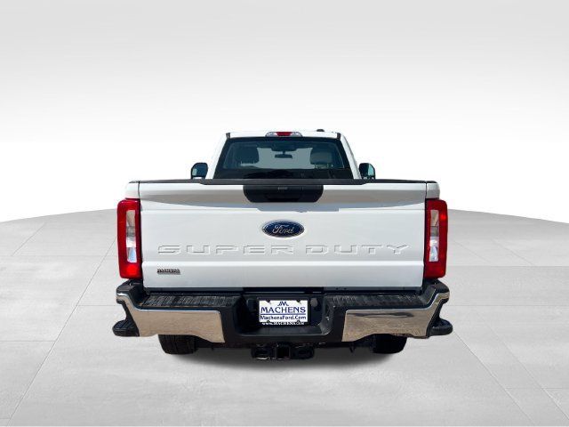 Used 2024 Ford F350 XL w/ Snow Plow/Camper Package AWD/4WD image 5