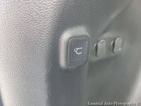 Certified 2023 Jeep Cherokee Altitude Lux AWD/4WD image 23