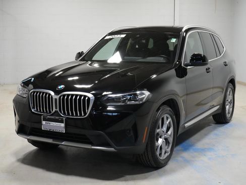 Used 2023 BMW X3 xDrive30i w/ Premium Package AWD/4WD image 1