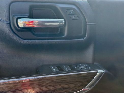 Used 2019 Chevrolet Silverado 1500 LT w/ All-Star Edition AWD/4WD image 18
