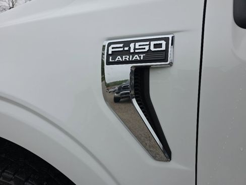 Used 2021 Ford F150 Lariat w/ Equipment Group 501A Mid AWD/4WD image 9
