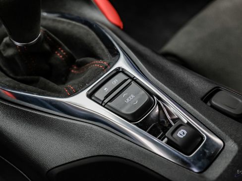 Used 2024 Chevrolet Camaro ZL1 RWD image 69