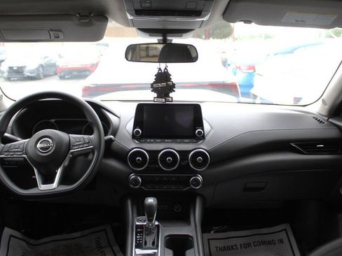 Used 2025 Nissan Sentra S FWD image 20