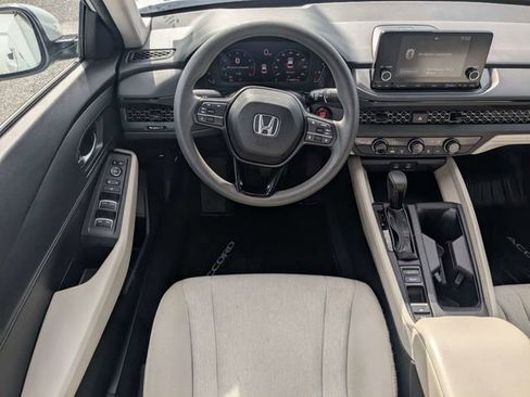Used 2023 Honda Accord LX image 13