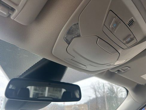 Used 2018 Ford Escape Titanium w/ Ford Safe & Smart Package image 26