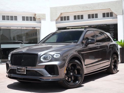 Used 2022 Bentley Bentayga AWD/4WD image 11