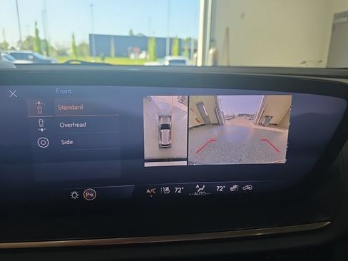 Used 2024 Buick Envision Avenir AWD/4WD image 47