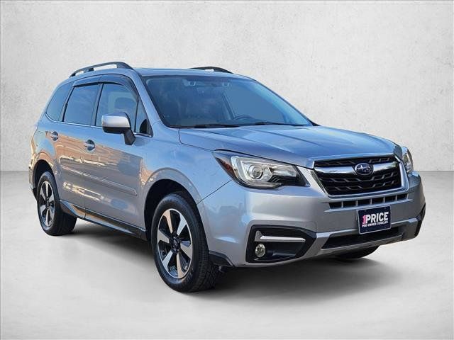 Used 2017 Subaru Forester 2.5i Limited AWD/4WD image 3