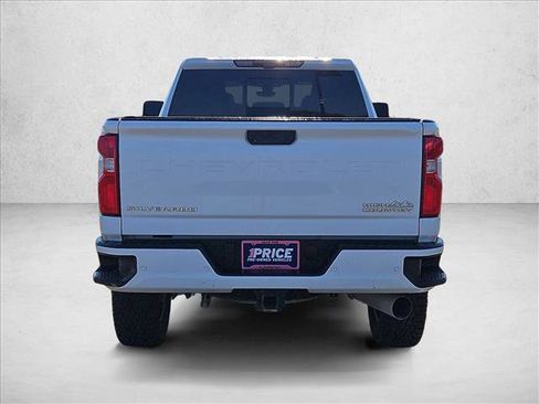 Used 2020 Chevrolet Silverado 2500 High Country w/ Z71 Off-Road Package image 7
