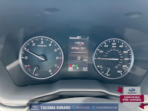 Used 2025 Subaru Outback Limited AWD/4WD image 14