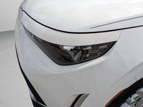 Used 2023 Kia Soul S image 10