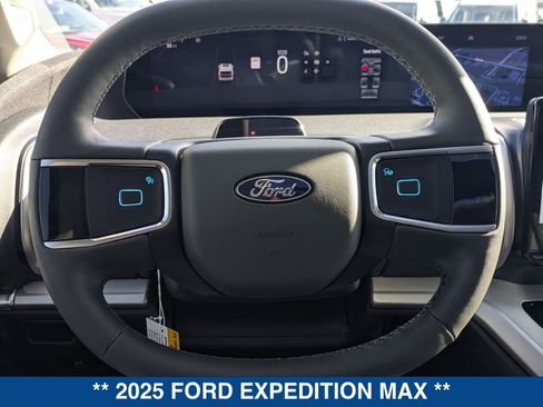 New 2025 Ford Expedition Max Active image 32