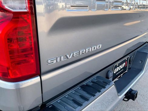 Used 2019 Chevrolet Silverado 1500 LT w/ Texas Edition AWD/4WD image 28