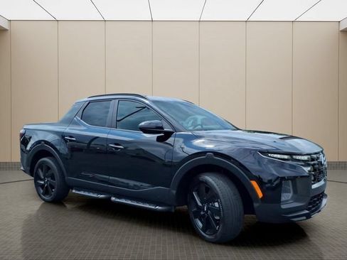 Used 2024 Hyundai Santa Cruz Night AWD/4WD image 5