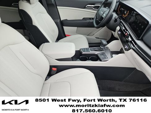 New 2026 Kia Sportage EX FWD image 10