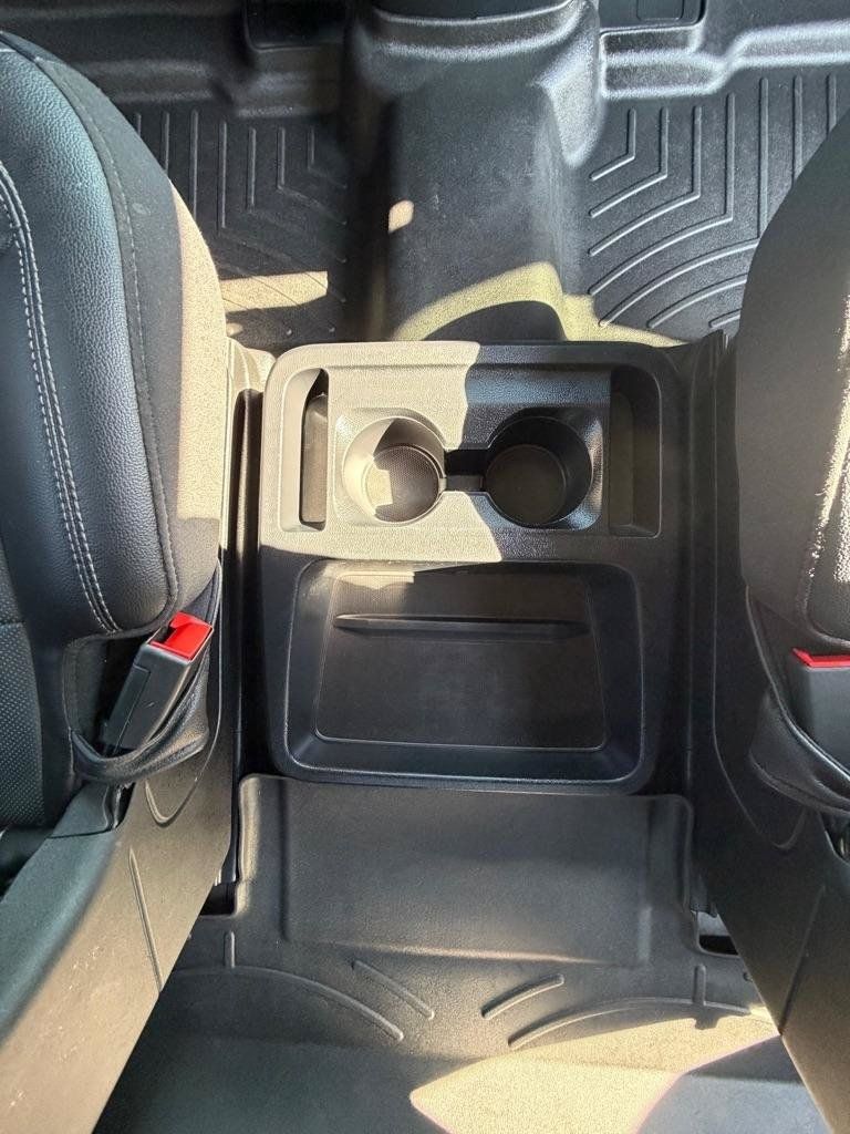 Used 2021 Ford Explorer Limited w/ Equipment Group 301A RWD image 22