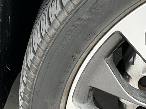 Used 2023 Lincoln Aviator Reserve w/ Equipment Group 201A image 9