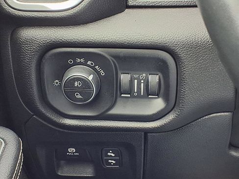 Certified 2023 RAM 1500 Laramie image 51