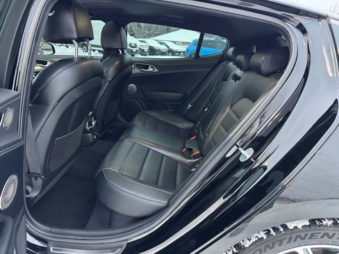 Used 2021 Kia Stinger GT2 image 20