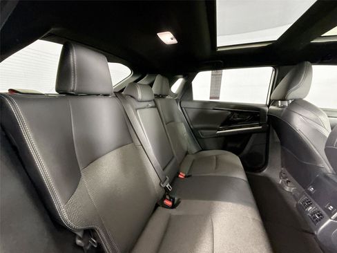 Used 2024 Toyota bZ4X XLE image 42