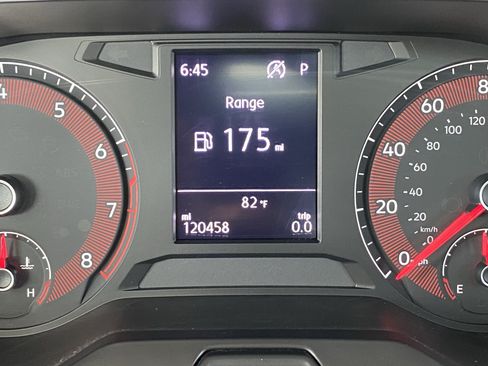 Used 2019 Volkswagen Jetta R-Line FWD image 5