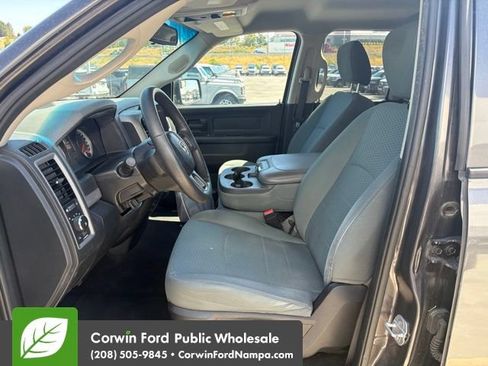 Used 2015 RAM 1500 Express RWD image 7