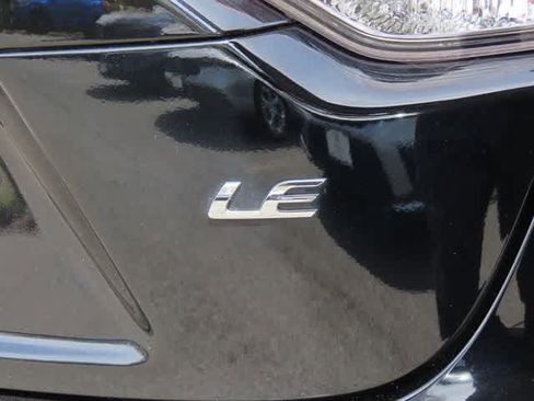 Used 2023 Toyota Corolla LE FWD image 8