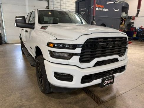 Used 2025 RAM 2500 Big Horn AWD/4WD image 1