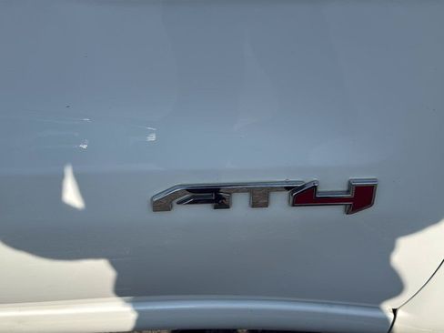 Used 2023 GMC Sierra 1500 AT4 w/ AT4 Premium Package AWD/4WD image 10