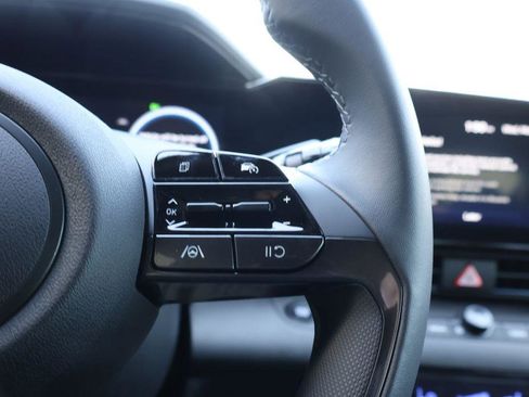 New 2026 Hyundai Elantra Sport image 28