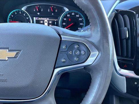 Used 2018 Chevrolet Traverse Premier w/ Driver Confidence II Package image 15