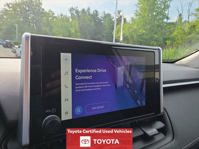 Certified 2024 Toyota RAV4 LE AWD/4WD image 18