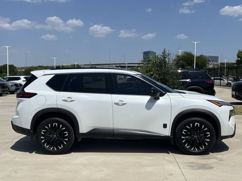 Certified 2026 Nissan Rogue Dark Armor FWD image 3