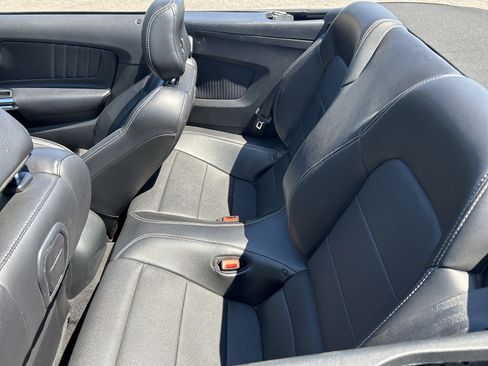 Used 2020 Ford Mustang Premium RWD image 11
