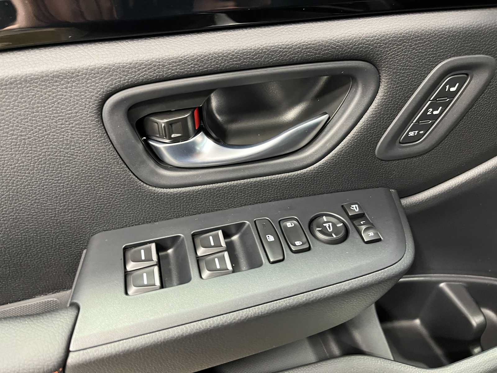 New 2026 Honda Pilot TrailSport image 13