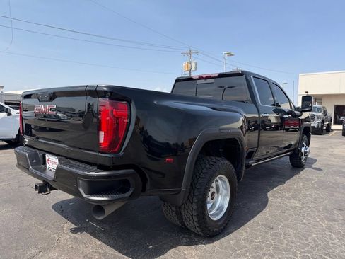 Used 2022 GMC Sierra 3500 Denali AWD/4WD image 3