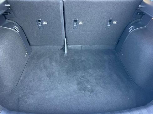 Certified 2023 Nissan Kicks SV image 17