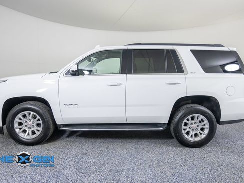Used 2020 GMC Yukon SLT AWD/4WD image 4