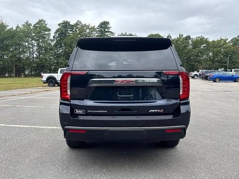 Used 2023 GMC Yukon XL AT4 AWD/4WD image 7