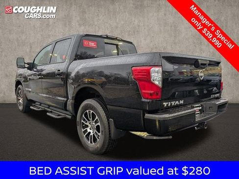 Certified 2024 Nissan Titan SV w/ SV Convenience Package image 7